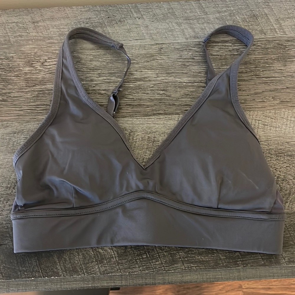 V-Neck Sports Bra